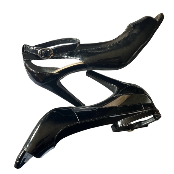 FRANCO SARTO BLACK PATENT LEATHER STRAP HEELS - Picture 7 of 8